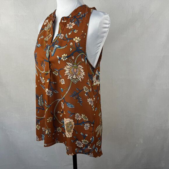 Let it Be Women Sheer Top Sz M Sleeveless Split Neck Hiden buttons - Picture 2 of 7